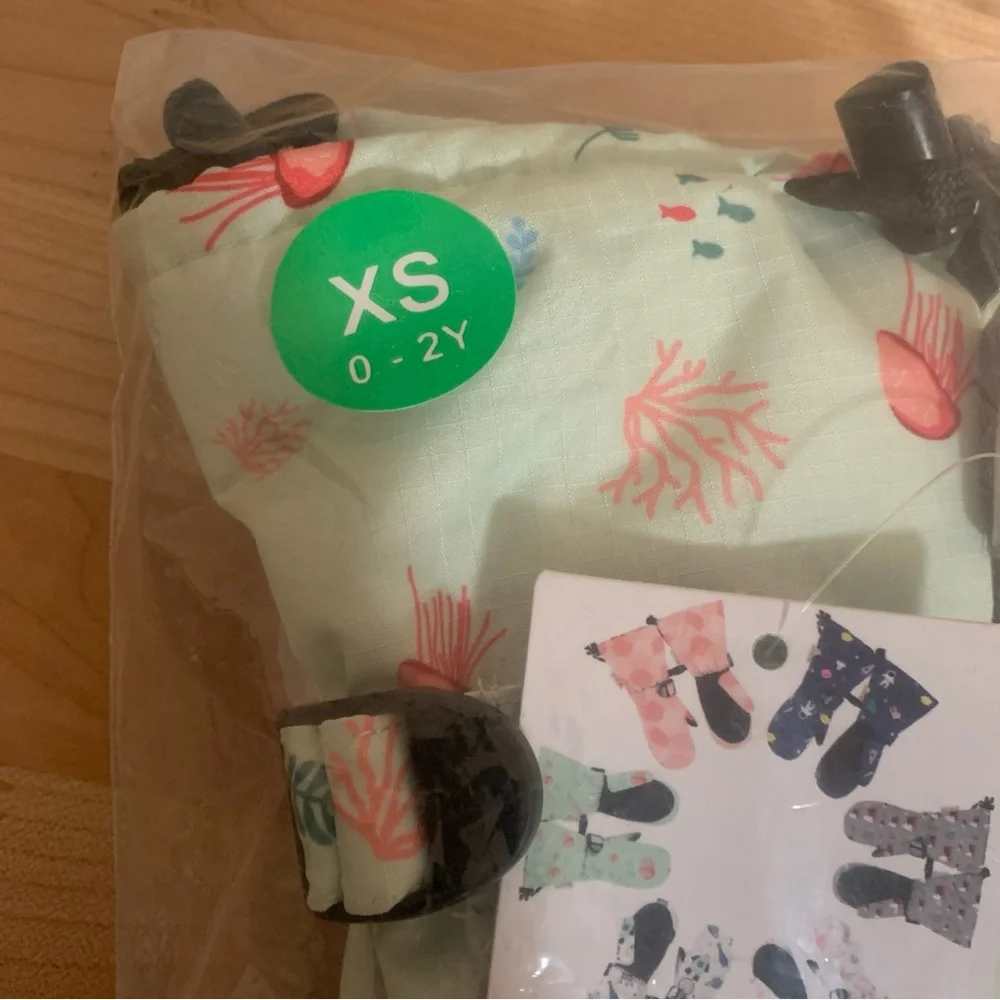 Ami & Li Mint Green Sea Life Mittens 3M Thinsulate Waterproof XS 0-2 Yr Toddler